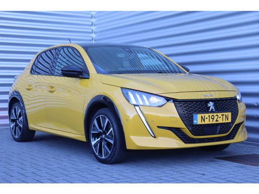 Peugeot 208 1.2 PURETECH 100PK GT PACK / NAVI / LEDER / CLIMA / PDC / 17" LMV / CAMERA / KEYLESS / FULL-LED /... ActivLease financial lease