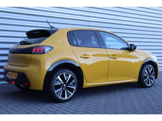 Peugeot 208 1.2 PURETECH 100PK GT PACK / NAVI / LEDER / CLIMA / PDC / 17" LMV / CAMERA / KEYLESS / FULL-LED /... ActivLease financial lease