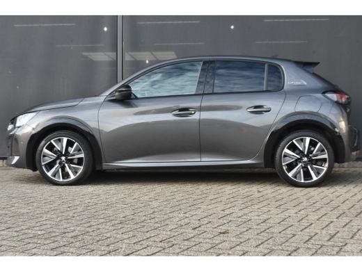 Peugeot 208 1.2 PureTech GT-Line 100pk Automaat | Panoramadak | Adaptive Cruise | Stoelverwarming | Dodehoek-... ActivLease financial lease