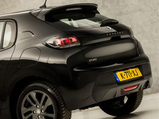 Peugeot 208 1.2 PureTech Sport (APPLE ARPLAY, GROOT NAVI, PARKEERSENSOREN, SPORTSTOELEN, LED KOPLAMPEN, LANE ... ActivLease financial lease