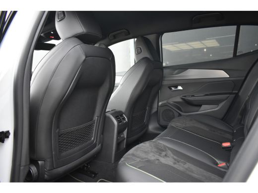 Peugeot 408 1.2 Hybrid 136 e-DCS6 GT | Achteruitrijcamera | Apple Carplay/Android Auto | Cruise control adapt... ActivLease financial lease