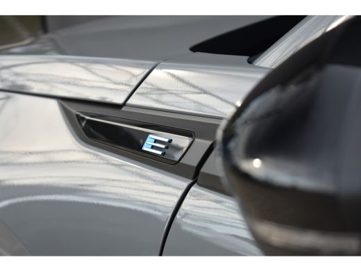 Peugeot e-2008 EV Allure 54 kWh 156pk 3 Fase | Navigatie | Adaptive Cruise | Keyless-Entry | Warmtepomp | Climat... ActivLease financial lease
