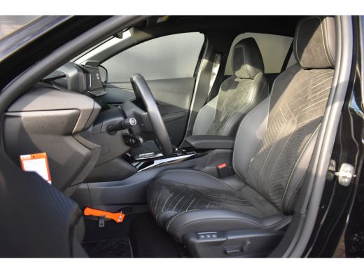 Peugeot e-208 EV GT 51 kWh 156pk 3 Fase | Elektr. Stoelen | Massage | 360 Camera | Stoelverwarming | LED-Adapti... ActivLease financial lease