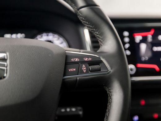 Seat Ateca 1.5 TSI Sport 150Pk Automaat (APPLE CARPLAY, GROOT NAVI, CLIMATE, CAMERA, SPORTSTOELEN, TREKHAAK,... ActivLease financial lease
