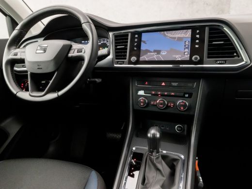 Seat Ateca 1.5 TSI Sport 150Pk Automaat (APPLE CARPLAY, GROOT NAVI, CLIMATE, CAMERA, SPORTSTOELEN, TREKHAAK,... ActivLease financial lease