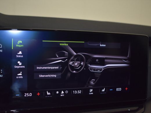Skoda Octavia Combi 1.4 TSI iV PHEV Business Edition 204pk Cruise control | Navigatie via app | Parkeersensoren... ActivLease financial lease
