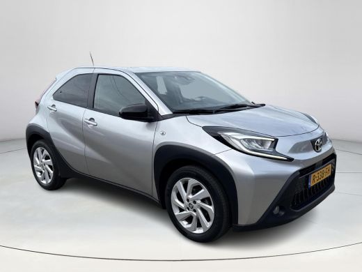 Toyota Aygo 1.0 VVT-i MT first **APPLE CARPLAY/ ADAPTIEVE CRUISE CONTROL/ LM VELGEN/ 36 MAANDEN GARANTIE** ActivLease financial lease