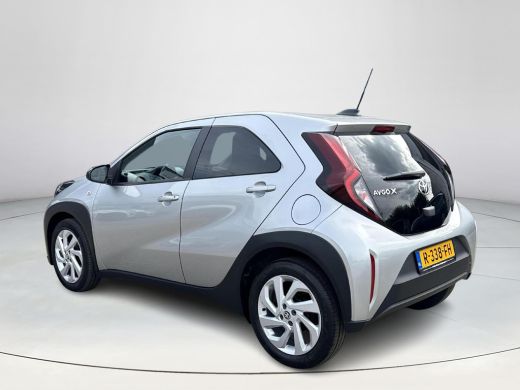 Toyota Aygo 1.0 VVT-i MT first **APPLE CARPLAY/ ADAPTIEVE CRUISE CONTROL/ LM VELGEN/ 36 MAANDEN GARANTIE** ActivLease financial lease