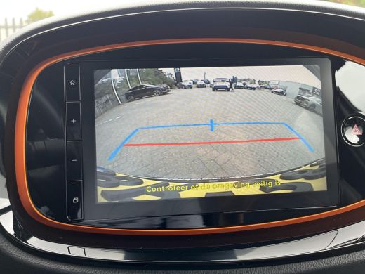 Toyota Aygo 1.0 VVT-i MT Premium | Navigatie | Apple CarPlay/Android auto | Achteruitrijcamera | Stoelverwarming ActivLease financial lease