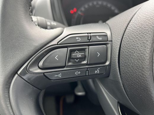 Toyota Aygo 1.0 VVT-i MT Premium | Navigatie | Apple CarPlay/Android auto | Achteruitrijcamera | Stoelverwarming ActivLease financial lease