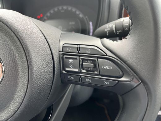 Toyota Aygo 1.0 VVT-i MT Premium | Navigatie | Apple CarPlay/Android auto | Achteruitrijcamera | Stoelverwarming ActivLease financial lease