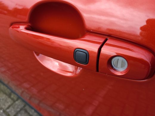 Toyota Aygo 1.0 VVT-i S-CVT Premium Automaat | Apple CarPlay | Cloud Navigatie | Rijklaarprijs incl. garantie | ActivLease financial lease