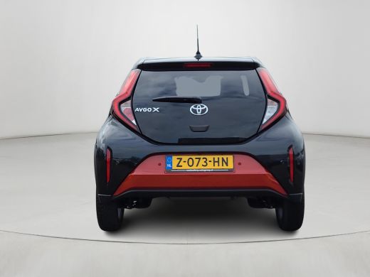 Toyota Aygo 1.0 VVT-i S-CVT Premium Automaat | Apple CarPlay | Cloud Navigatie | Rijklaarprijs incl. garantie | ActivLease financial lease