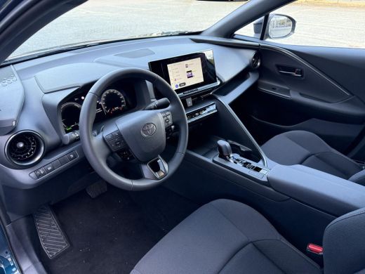 Toyota C-HR 1.8 Hybrid 140 Dynamic **NIEUWE AUTO/ DIRECT LEVERBAAR** ActivLease financial lease