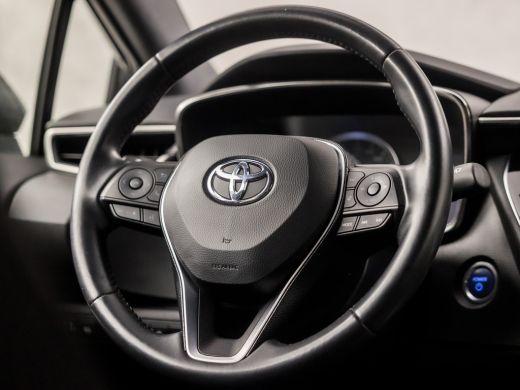 Toyota Corolla Touring Sports 1.8 Hybrid Sport Automaat (APPLE CARPLAY, NAVIGATIE, ADAPTIVE CRUISE, KEYLESS, SPORTSTOELEN, CAME... ActivLease financial lease