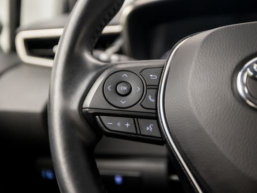 Toyota Corolla Touring Sports 1.8 Hybrid Sport Automaat (APPLE CARPLAY, NAVIGATIE, ADAPTIVE CRUISE, KEYLESS, SPORTSTOELEN, CAME... ActivLease financial lease
