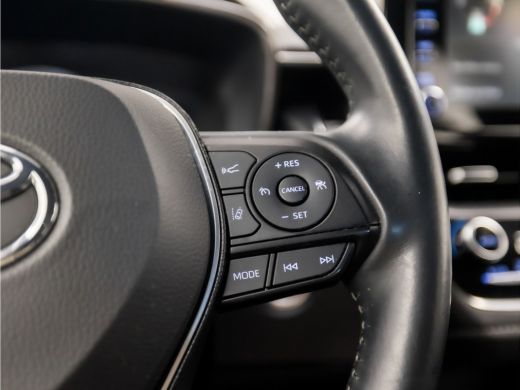 Toyota Corolla Touring Sports 1.8 Hybrid Sport Automaat (APPLE CARPLAY, NAVIGATIE, ADAPTIVE CRUISE, KEYLESS, SPORTSTOELEN, CAME... ActivLease financial lease
