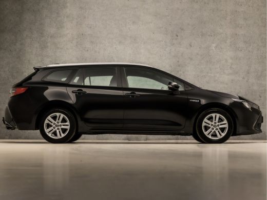 Toyota Corolla Touring Sports 1.8 Hybrid Sport Automaat (APPLE CARPLAY, NAVIGATIE, ADAPTIVE CRUISE, KEYLESS, SPORTSTOELEN, CAME... ActivLease financial lease