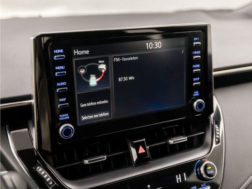 Toyota Corolla Touring Sports 1.8 Hybrid Sport Automaat (APPLE CARPLAY, NAVIGATIE, ADAPTIVE CRUISE, KEYLESS, SPORTSTOELEN, CAME... ActivLease financial lease