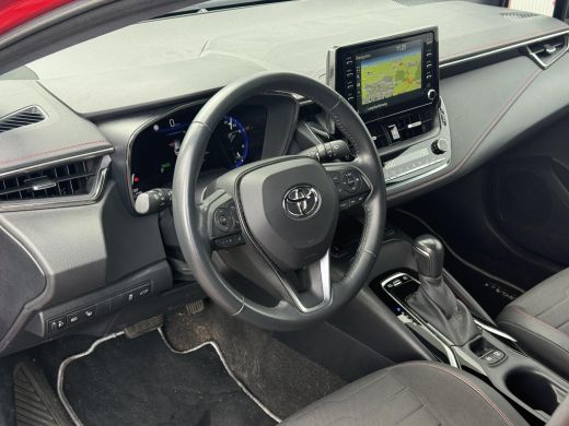 Toyota Corolla Touring Sports 1.8 Hybrid Style **NAVIGATIE/ ELEKTRISCHE ACHTERKLEP/ DODEHOEK DETECTIE/ STOELVERWARMING/ 36 MAAN... ActivLease financial lease