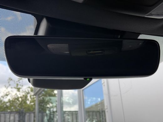 Toyota Corolla Touring Sports 1.8 Hybrid Style **NAVIGATIE/ ELEKTRISCHE ACHTERKLEP/ DODEHOEK DETECTIE/ STOELVERWARMING/ 36 MAAN... ActivLease financial lease