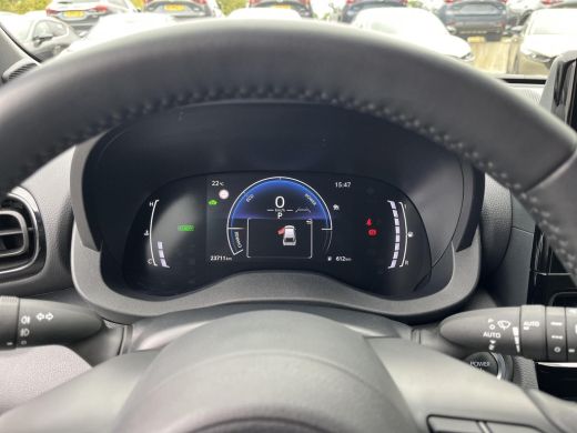 Toyota Yaris Cross 1.5 Hybrid 115 First Edition | Navigatie | Achteruitrijcamera | Stuurverwarming | Stoelverwarming ActivLease financial lease