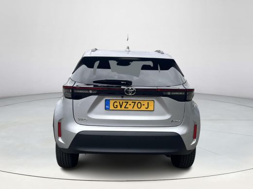 Toyota Yaris Cross 1.5 Hybrid 115 First Edition | Navigatie | Achteruitrijcamera | Stuurverwarming | Stoelverwarming ActivLease financial lease