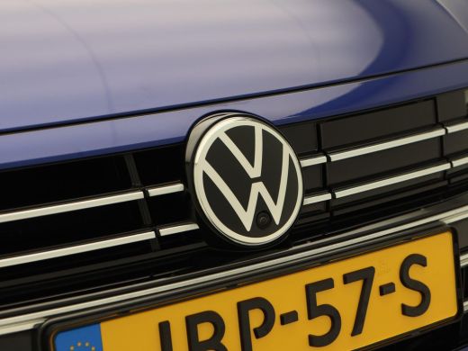 Volkswagen Arteon 1.4 TSi 218 Pk Automaat eHybrid R-Line Business+ | 360 Camera | Full LED | Panorama Dak | Adaptiv... ActivLease financial lease