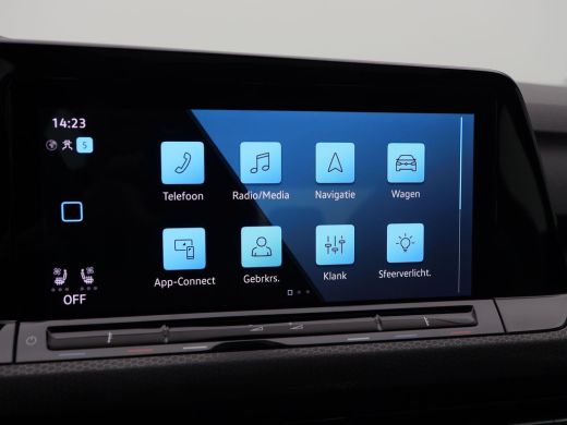 Volkswagen Golf 1.4 eHybrid GTE | Full LED | Panorama Dak | Carplay | Climate Control | Parkeersensoren | Stoel V... ActivLease financial lease