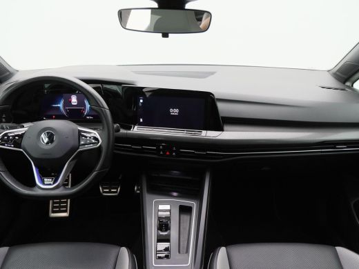 Volkswagen Golf 1.4 eHybrid GTE | Full LED | Panorama Dak | Carplay | Climate Control | Parkeersensoren | Stoel V... ActivLease financial lease