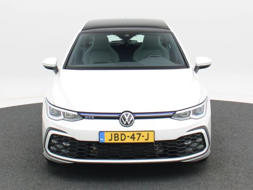 Volkswagen Golf 1.4 eHybrid GTE | Full LED | Panorama Dak | Carplay | Climate Control | Parkeersensoren | Stoel V... ActivLease financial lease