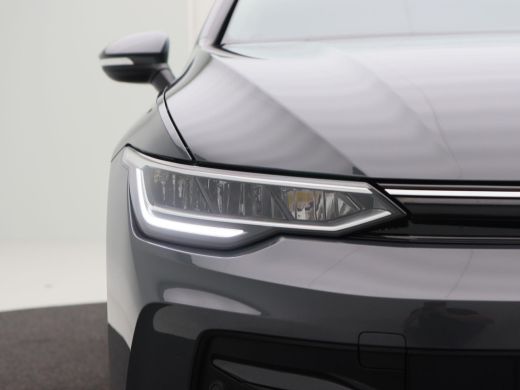 Volkswagen Golf 1.5 TSi 115 Pk Oranje Edition | Full LED | Carplay | Adaptive Cruise | Camera | Sensoren | Climat... ActivLease financial lease