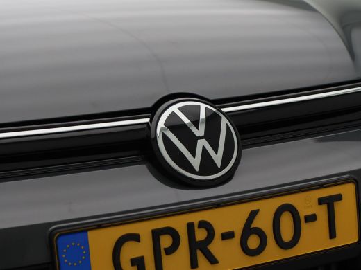 Volkswagen Golf 1.5 TSi 115 Pk Oranje Edition | Full LED | Carplay | Adaptive Cruise | Camera | Sensoren | Climat... ActivLease financial lease