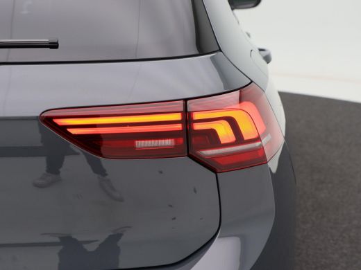 Volkswagen Golf 1.5 TSi 115 Pk Oranje Edition | Full LED | Carplay | Adaptive Cruise | Camera | Sensoren | Climat... ActivLease financial lease