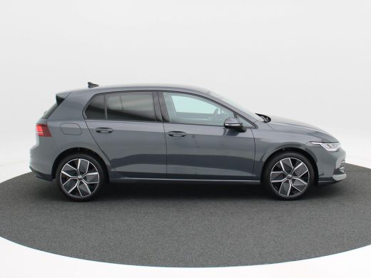 Volkswagen Golf 1.5 TSi 115 Pk Oranje Edition | Full LED | Carplay | Adaptive Cruise | Camera | Sensoren | Climat... ActivLease financial lease