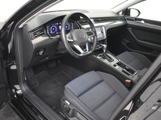 Volkswagen Passat Variant 1.4 TSI PHEV GTE Business 218pk Adaptief cruise control | Navigatie | App connect | Stoel... ActivLease financial lease