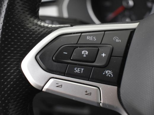 Volkswagen Passat Variant 1.4 TSI PHEV GTE Business 218pk Panorama dak | Privacy glass | Navigatie | App connect | ... ActivLease financial lease