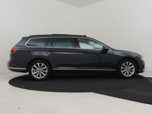 Volkswagen Passat Variant 1.4 TSI PHEV GTE Business 218pk Panorama dak | Privacy glass | Navigatie | App connect | ... ActivLease financial lease