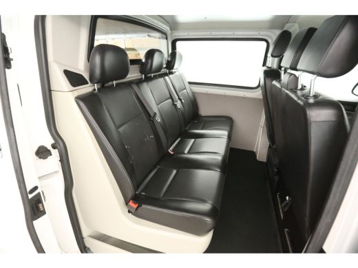Volkswagen Transporter 2.0 TDI L2H1 | Dubbele Cabine | 6 Persoons | 140PK Airco Trekhaak Bluetooth Elektrpakket Schuifde... ActivLease financial lease