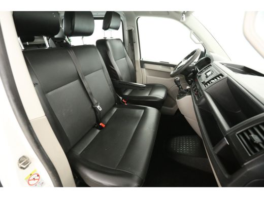 Volkswagen Transporter 2.0 TDI L2H1 | Dubbele Cabine | 6 Persoons | 140PK Airco Trekhaak Bluetooth Elektrpakket Schuifde... ActivLease financial lease