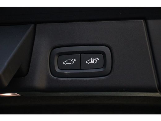Volvo  V90 2.0 T8 Plug-in hybrid AWD Ultra Dark | 360° Camera | Harman Kardon | Head-Up | Panoramadak | Adap... ActivLease financial lease