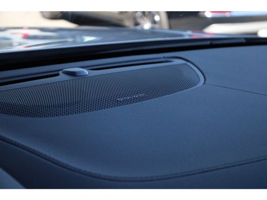 Volvo  V90 2.0 T8 Plug-in hybrid AWD Ultra Dark | 360° Camera | Harman Kardon | Head-Up | Panoramadak | Adap... ActivLease financial lease