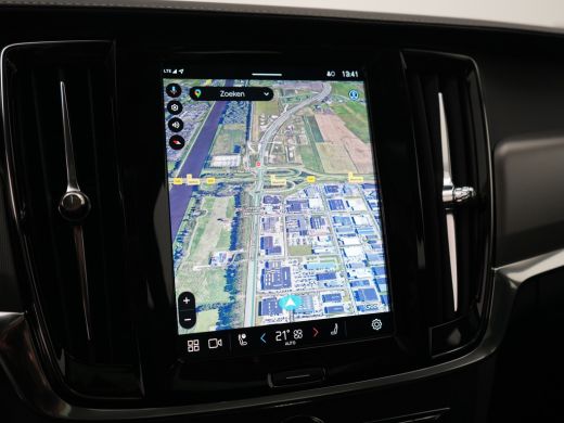 Volvo  V90 2.0 T8 Plug-in hybrid AWD Ultra Dark | 360° Camera | Harman Kardon | Head-Up | Panoramadak | Adap... ActivLease financial lease