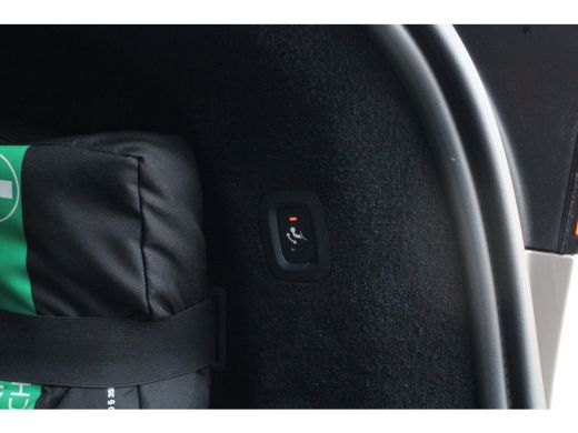 Volvo  V90 2.0 T8 Plug-in hybrid AWD Ultra Dark | 360° Camera | Harman Kardon | Head-Up | Panoramadak | Adap... ActivLease financial lease