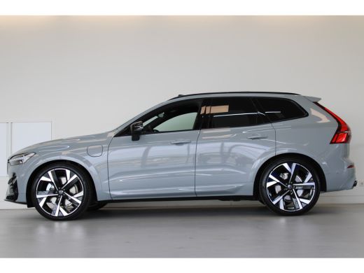 Volvo  XC60 T6 350PK AWD Ultra Black Edition | Heico | B&W | Luchtvering | 22" ActivLease financial lease