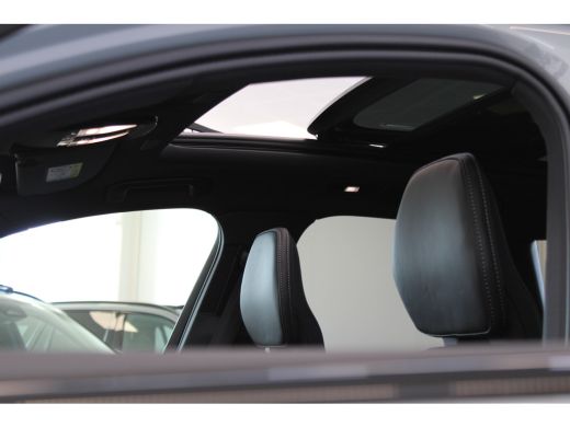 Volvo  XC60 T6 350PK AWD Ultra Black Edition | Heico | B&W | Luchtvering | 22" ActivLease financial lease