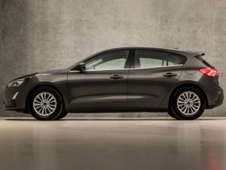 Ford Focus 1.0 EcoBoost Titanium Sport (APPLE CARPLAY, GROOT NAVI, CLIMATE, CAMERA, KEYLESS, LM VELGEN, SPOR...