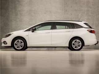 Opel Astra Sports Tourer 1.2 Sport (APPLE CARPLAY, NAVIGATIE, CRUISE, CAMERA, SPORTSTOELEN, PARKEERSENSOREN,...
