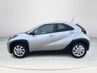 Toyota Aygo 1.0 VVT-i MT first **APPLE CARPLAY/ ADAPTIEVE CRUISE CONTROL/ LM VELGEN/ 36 MAANDEN GARANTIE**