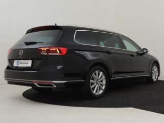 Volkswagen Passat Variant 1.4 TSI PHEV GTE Business 218pk Adaptief cruise control | Navigatie | App connect | Stoel...